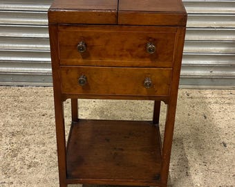Antique George III Mahogany Washstand With Box With Inlaid Boxwood Lined Detail