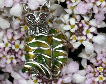Art Nouveau Style Silver 925 Stamped Cat Brooch With Ruby Eyes