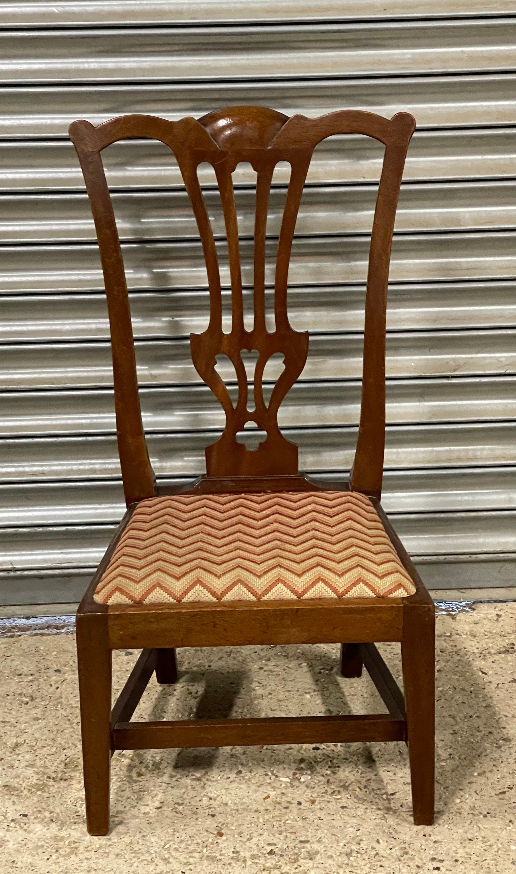 Chippendale recliner 2024