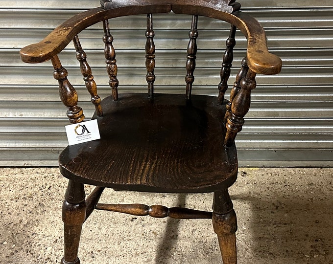 Late 19th Century Beech & Oak Captains / Smokers Chair With RAF Squadron No.26 Interest