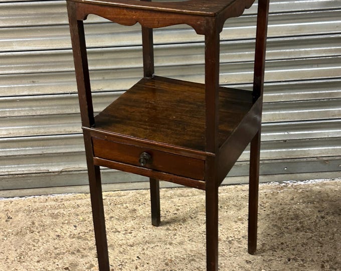 Antique Georgian Mahogany Washstand – Drawer & Shelf