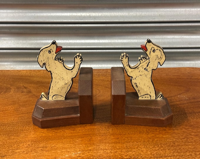 Fabulous Pair of Original Oak Art Deco Spaniel Dog Bookends