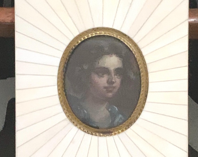 Beautiful 19th Century Miniature Oval Oil On Board Of A Young Girl