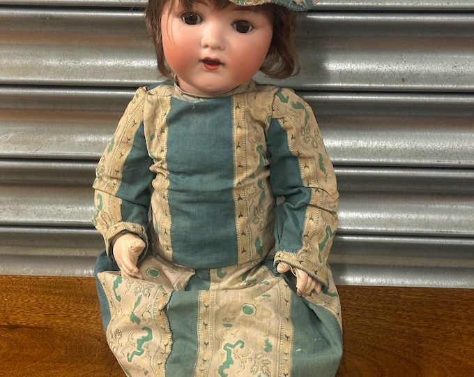 Antique Armand Marseille Bisque Head Doll – Early 20thC – Original Costume