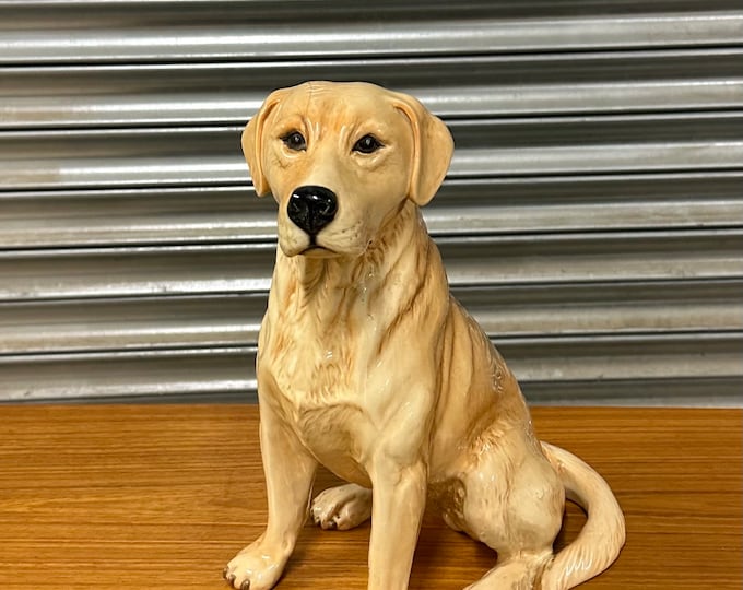 Large Vintage Beswick Golden Labrador Dog (A/F) Design 2314