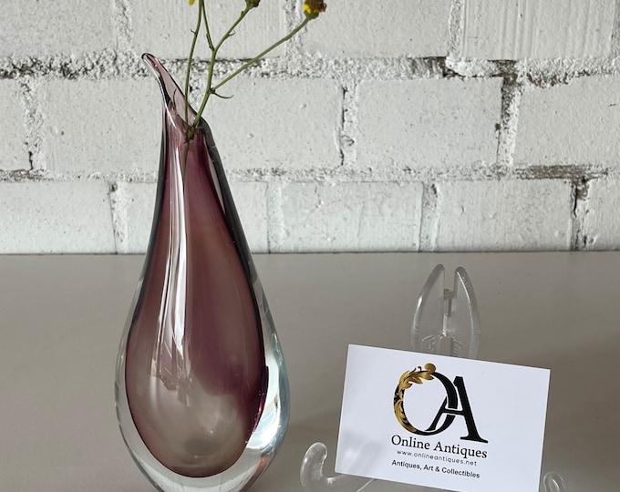 Beautiful Vintage Lilac Murano Glass ‘Tear Drop’ Vase circa 1960’s