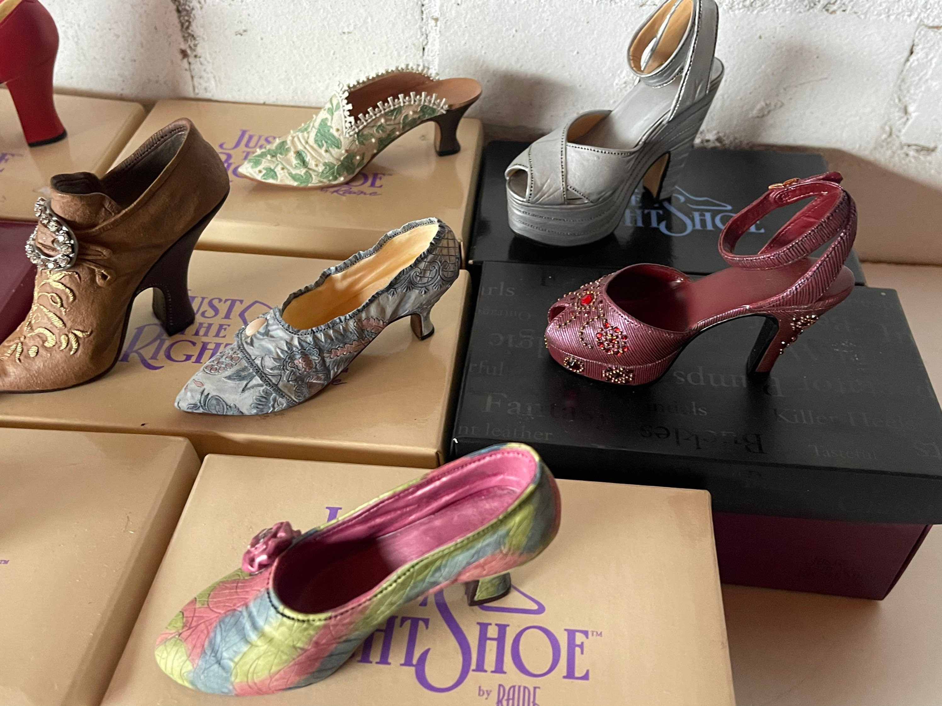 Raine shoes collectibles best sale