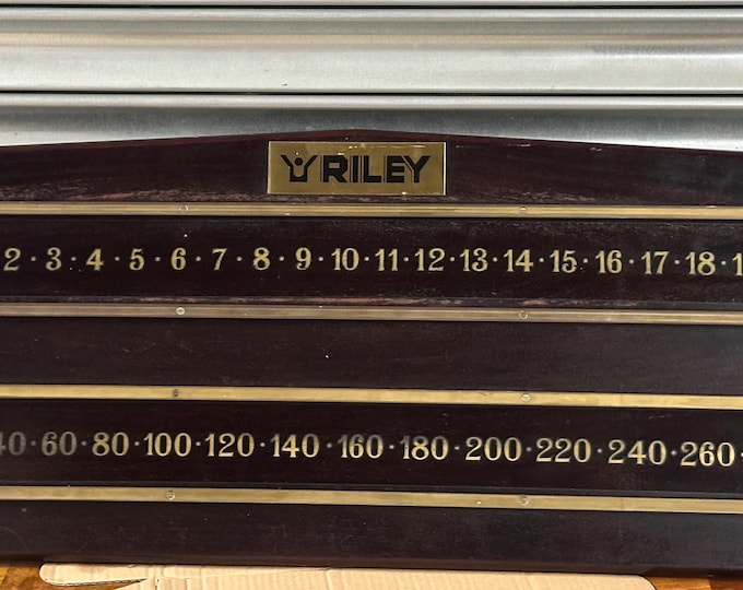 Vintage Riley Snooker / Billiards Scoreboard – Mahogany & Brass