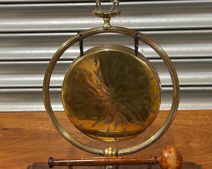 Vintage Brass Dinner Gong with Stag Finial – Oak Base & Mallet - Home Decor