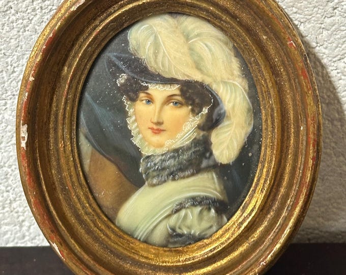 Beautiful Antique 19thC Gilt Wood Oval Framed Miniature Portrait Painting Of A Lady