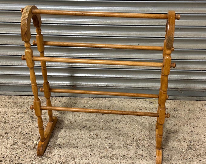 Vintage Wooden Towel Rail / Clothes Airer / Quilt Stand