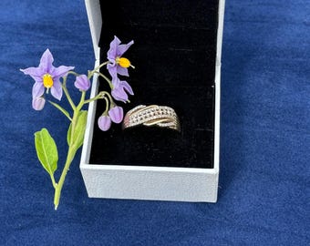 Beautiful Gold On Silver Diamond Set Ring Size R