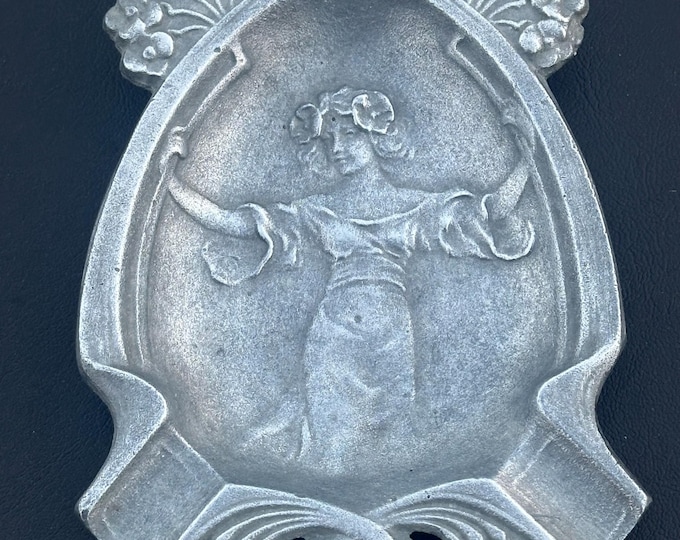 Original Art Nouveau Antique Pewter Silver Coloured Metal Ashtray / Pin Tray