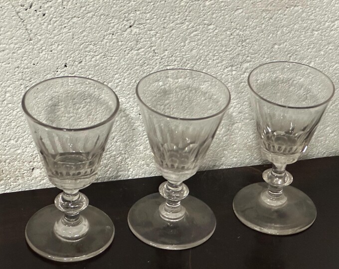 Set Of Three Antique Early 19th Century Victorian Wine / Port Toasting Glasses