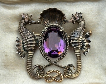 Stunning Antique Gold-Toned Seahorse & Shell Brooch with Faceted Amethyst, Coloured Stone