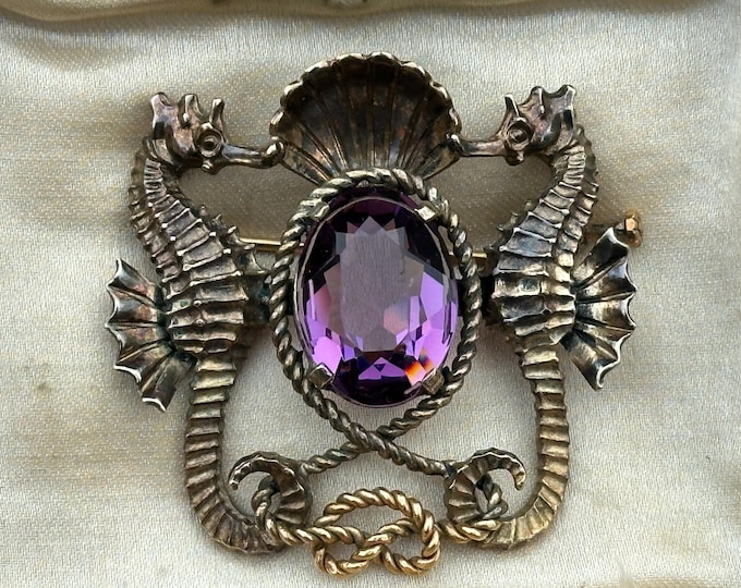 Stunning Antique Gold-Toned Seahorse & Shell Brooch with Faceted Amethyst, Coloured Stone