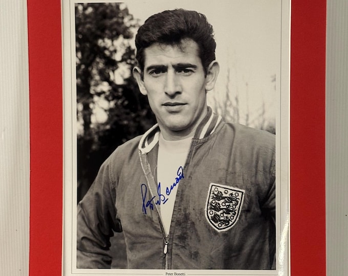 Signed Peter Bonetti Photo – 1966 World Cup Winner – England – Autographed