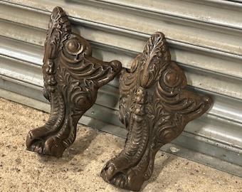 Pair Of Huge Antique Circa 1900 Cast Iron Claw Bath Feet