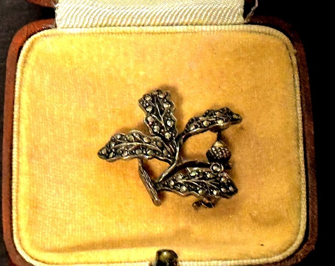 Vintage English Sterling Silver & Marcasite Oak Tree Acorn Brooch