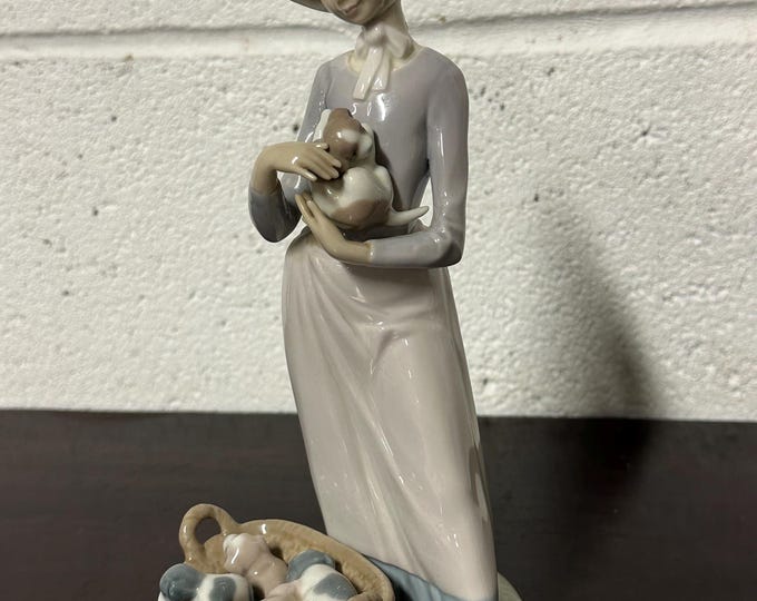 Wonderful Lladro 5807 ‘My Puppies’ Retired Piece-  Great Condition! - Perfect Gift