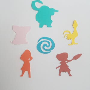 Puede incluir: Una colecci&oacute;n de recortes de papel coloridos con personajes y s&iacute;mbolos de una popular pel&iacute;cula animada. Los recortes incluyen una figura turquesa, un cerdo rosa, un gallo amarillo, una ni&ntilde;a naranja, una ni&ntilde;a marr&oacute;n y un s&iacute;mbolo de espiral azul.