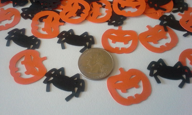 Halloween Confetti Spider and Pumpkin Set of 100 Jack O'Lantern Confetti Table Confetti image 4