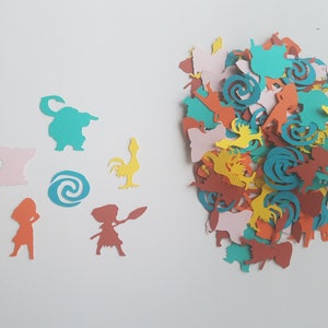 Puede incluir: Recortes de papel de colores de personajes y s&iacute;mbolos de una popular pel&iacute;cula de animaci&oacute;n. Los recortes son de varios colores, incluyendo turquesa, naranja, amarillo y marr&oacute;n. Algunos recortes est&aacute;n dispersos, otros agrupados.
