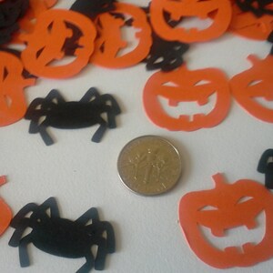 Halloween Confetti Spider and Pumpkin Set of 100 Jack O'Lantern Confetti Table Confetti image 3