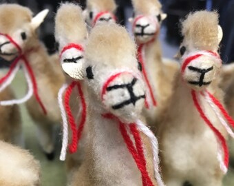 Fox Wire Farm Miniature Alpaca Figurine