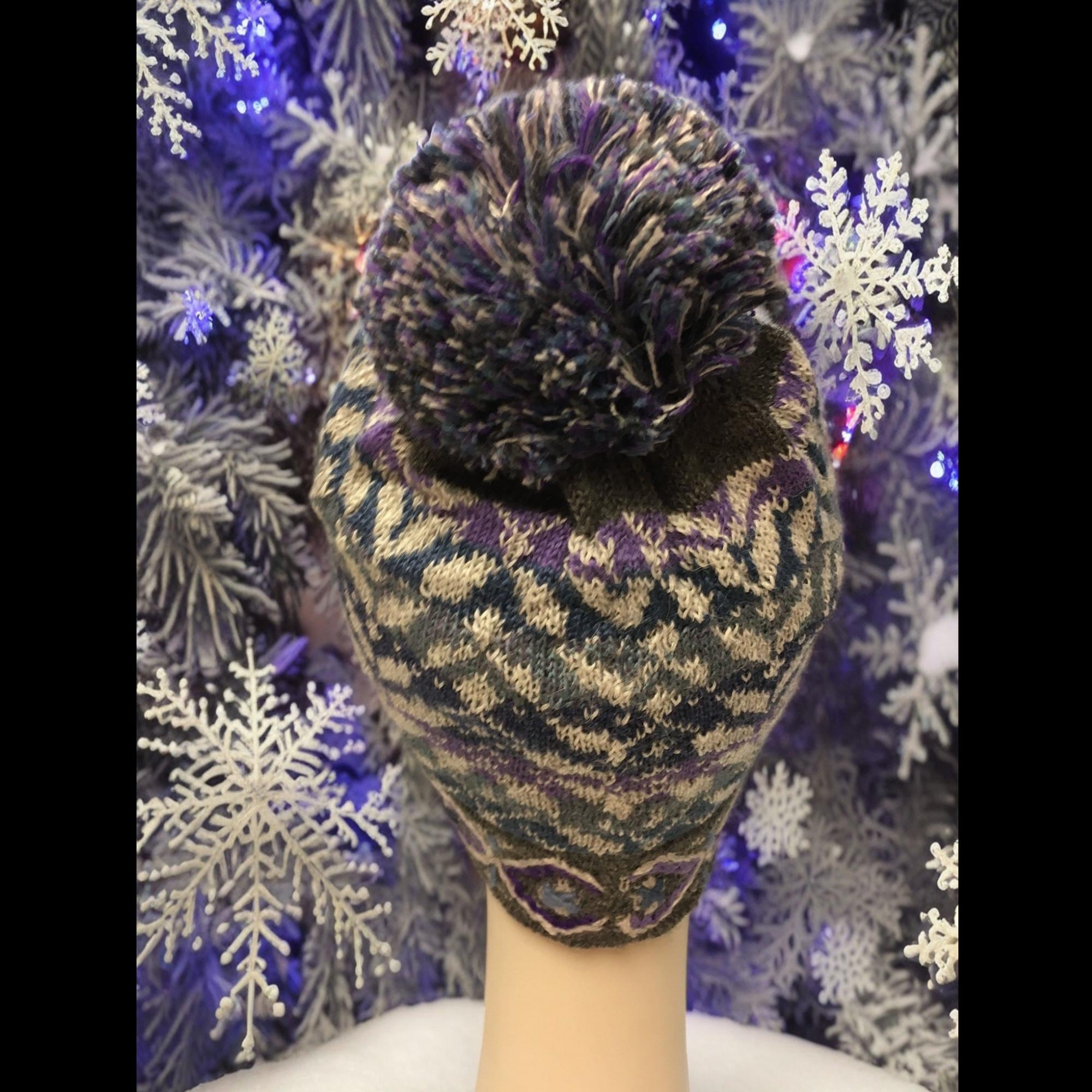 Handmade Embroidered Alpaca Knit Hat & Glittens Set: Floral  display picture 1