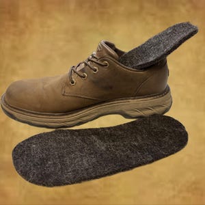 Alpaca Shoe/Boot Inserts, Cushioned Warmth and Moisture Wicking Insoles, Ideal for Hiking, Work Boots & Sneakers, Perfect Gift for Him/Her