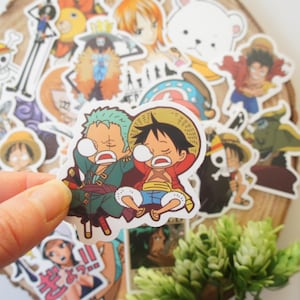 Adesivi anime One Piece – Vinile impermeabile, Luffy, Zoro, Chopper, adesivi anime per laptop e bottiglie d'acqua