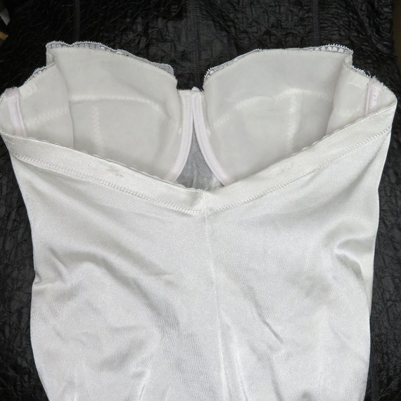 Vintage Vanity Fair Strapless Floral Body Suit Shapewear Underwire Bra 38D  Style 57-221 USA Made 