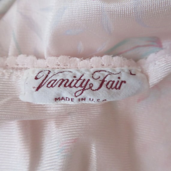 Vintage 70s Vanity Fair Robe: Pink Floral Lace Ny… - image 9