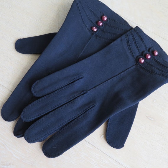 Vintage 60s Handmade Crescendoe Wrist Gloves Wome… - image 4