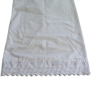 Vintage Martex Vitt Standard Örngott Med En Öppning Med Broderad Fåll Tillverkad I USA bild 4