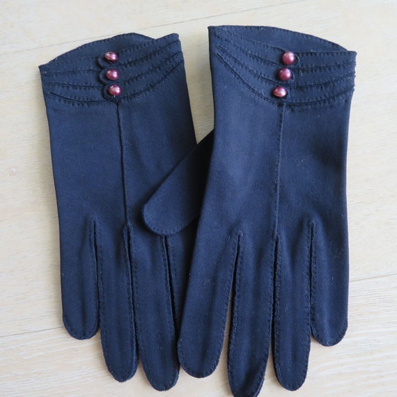 Vintage 60s Handmade Crescendoe Wrist Gloves Wome… - image 3