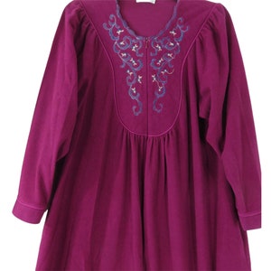 Vintage 80s Vanity Fair Fleece Robe Dressing Gown Housecoat Women's Small Burgundy 3/4 Zip Made in USA