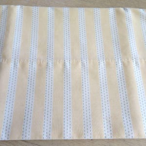 1 Vintage Martha Stewart Everyday Standard Pillowcase Yellow Striped