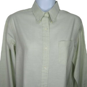 Vintage Contemporary Classic Shirt Blouse M Light Green Button-Down Long Sleeve