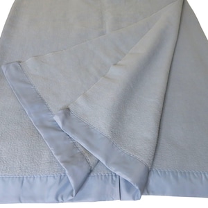 Vintage Acrylic Thermal Blanket Blue Satin Trim Full/Queen 70&quot; X 90&quot; Made In USA