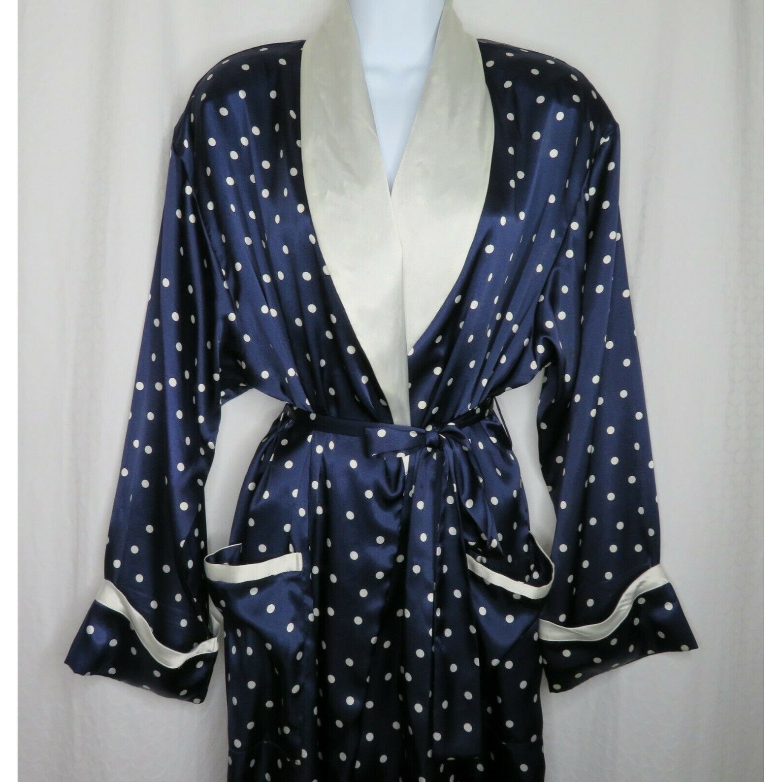 victoria secret dressing gown silk