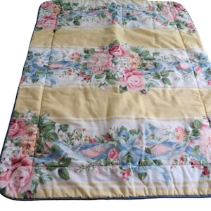 Vintage Croscill Prinsessa Gul Blommig Randig Kudde Smink 1 Standard Tillverkad i USA