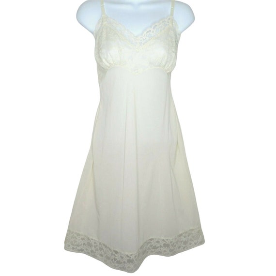 Vintage 50s Vanity Fair Full Dress Slip Dress S N… - image 4