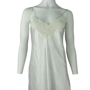 Dentelle Vintage 80s Jean Harlow White Bridal Satin Slip Negligee Nightgown Size Large Made in USA 100% Polyester