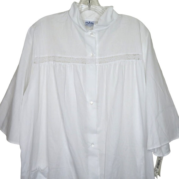 Vintge Nancy King White Housecoat Robe Nightgown … - image 1