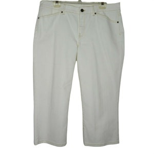 Vintage Elie Tahari White Cropped Distressed White Jeans Size 14