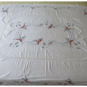 Vintage Hand Cross Stitch Crochet Lace Tablecloth White Cotton 62 x 78