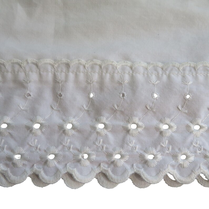 Vintage Martex Vitt Standard Örngott Med En Öppning Med Broderad Fåll Tillverkad I USA bild 9