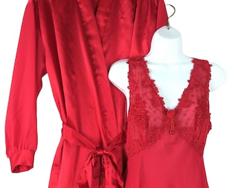 VINTAGE 60s Claire Sandra by Lucie Ann Nightgown and Robe